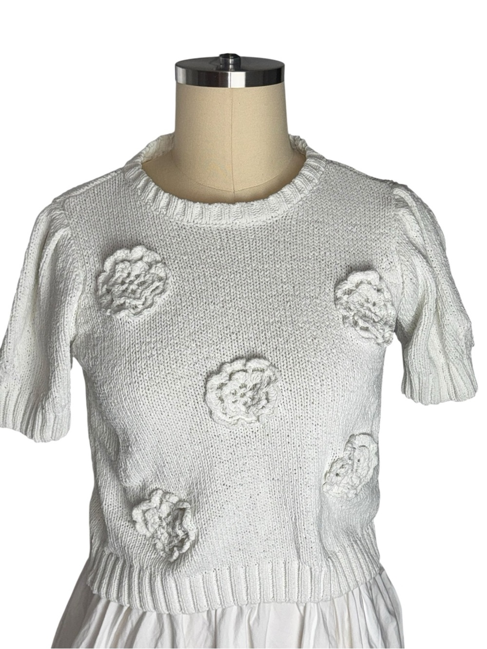 Joie Womens M White 3D Floral Applique Cropped Knit Sweater Puff Sleeve